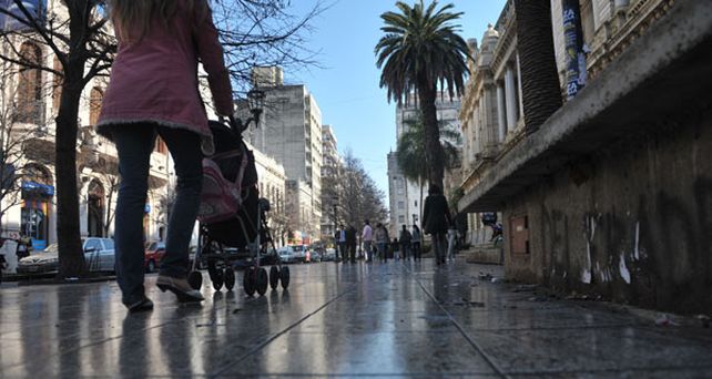 Un lunes con alta la humedad y el anuncio de mal tiempo