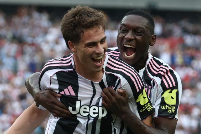 Juventus confirmó su candidatura con una goleada ante Wydad Casablanca