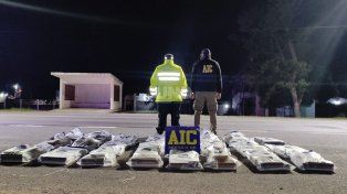 La marihuana hallada en el interior de los sillones tipo sofá que fue interceptada en Villa Ocampo, en el norte provincial.&nbsp;