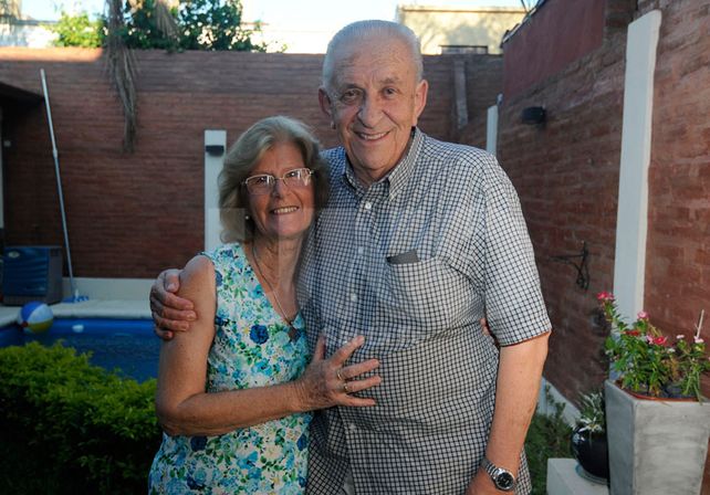 Felices. Así se los ve con tan solo compartir un momento con ellos. En la intimidad de su casa