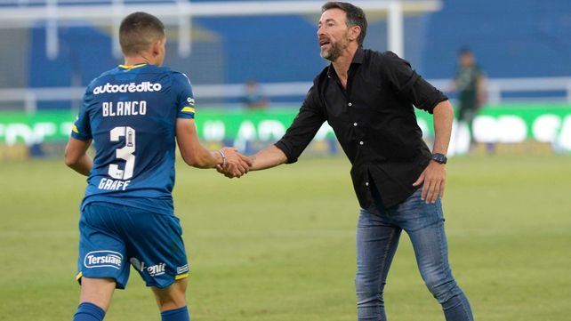 El Kily le tiende la mano a Blanco