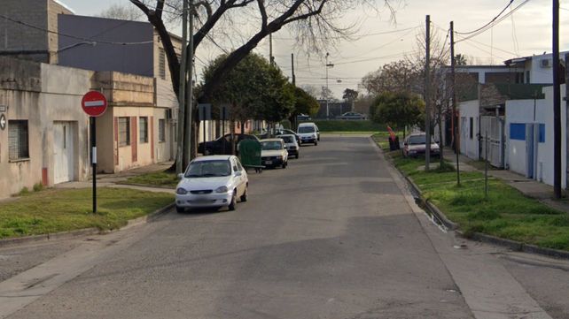 Sorprendieron a dos mujeres en una entradera violenta en la zona oeste