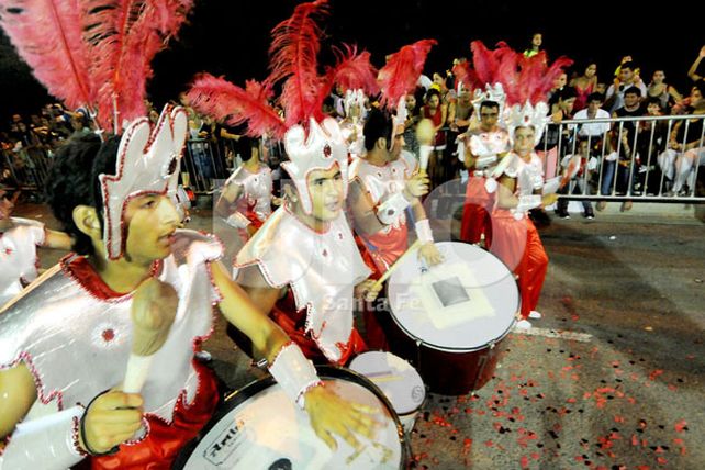 Los Carnavales entre Todos vuelven a la Costanera Este santafesina