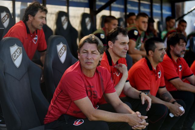 Heinze retorna al estadio donde tuvo su primer partido oficial como técnico de Newell’s.