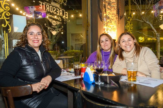 María Belén Pancera, Lorena Aronna  y Vanesa Tineo