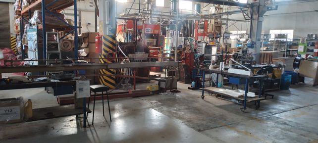 Cerraron la fábrica, se quedaron sin trabajo y se enteraron por un PowerPoint 