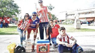 Todo el color de los hinchas de Unión para el debut copero ante Cruzeiro