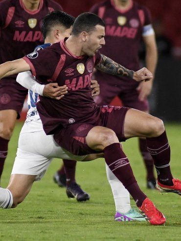 Lanús perdió con Liga de Quito y quedó eliminado de la Copa Libertadores