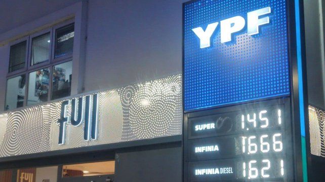 Fluctúan los precios de los combustibles Fluctúan los precios de los combustibles
