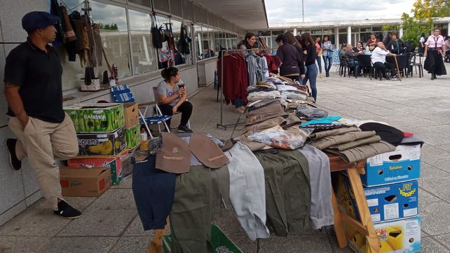 Se vendieron en una feria productos de bijouterie