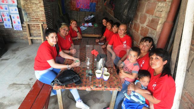 Madres Santa Rosa Voluntarias: 17 ejemplos de solidaridad diaria