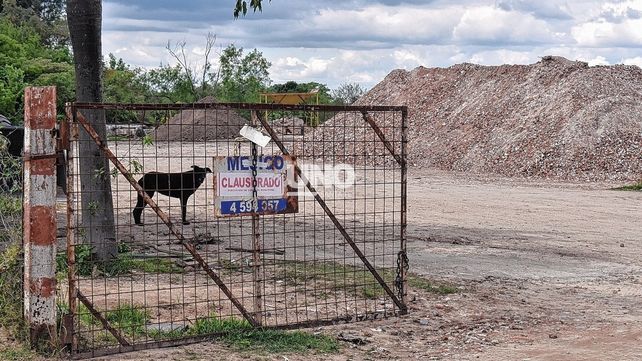 Tras violar una clausura