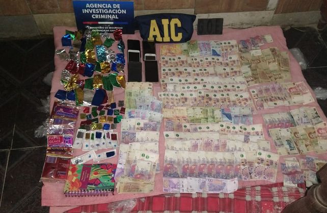 Los elementos secuestrados durante el allanamiento