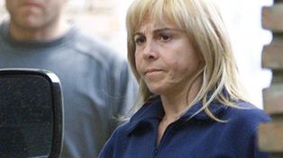 Por pedido de Maradona inhiben todos los bienes de Claudia Villafañe