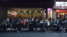 El horario extendido de la gastronomía es una de las flexibilizaciones que se anunciarán mañana. El horario extendido de la gastronomía es una de las flexibilizaciones que se anunciarán mañana.