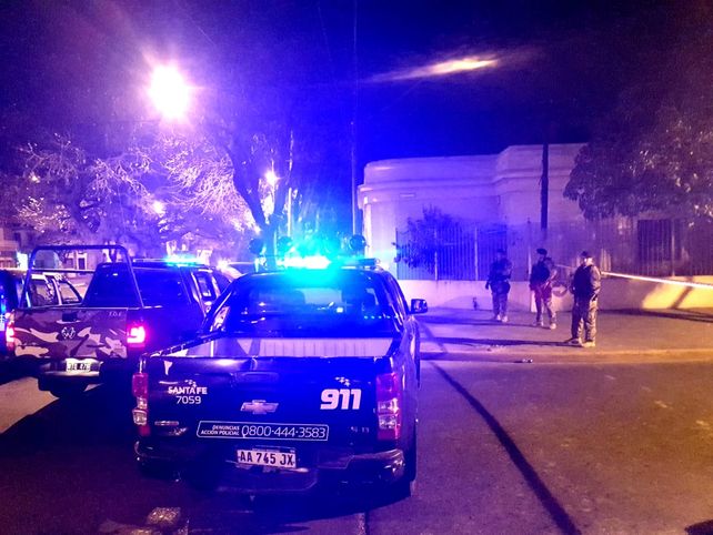 Desconocidos balearon esta noche la casa del padre del juez Vienna