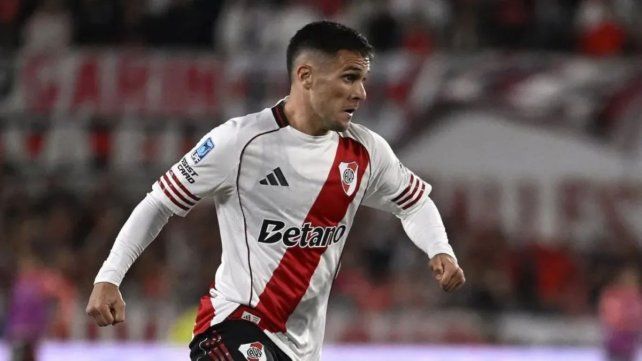 Bustos jugó 53 partidos en River.