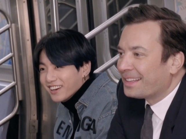 Jungkook y Jimmy Fallon