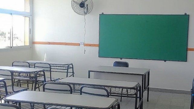 Las dos semanas de receso invernal se toman en julio. Las fechas de inicio y finalización de las vacaciones de julio cambian en cada jurisdicción
