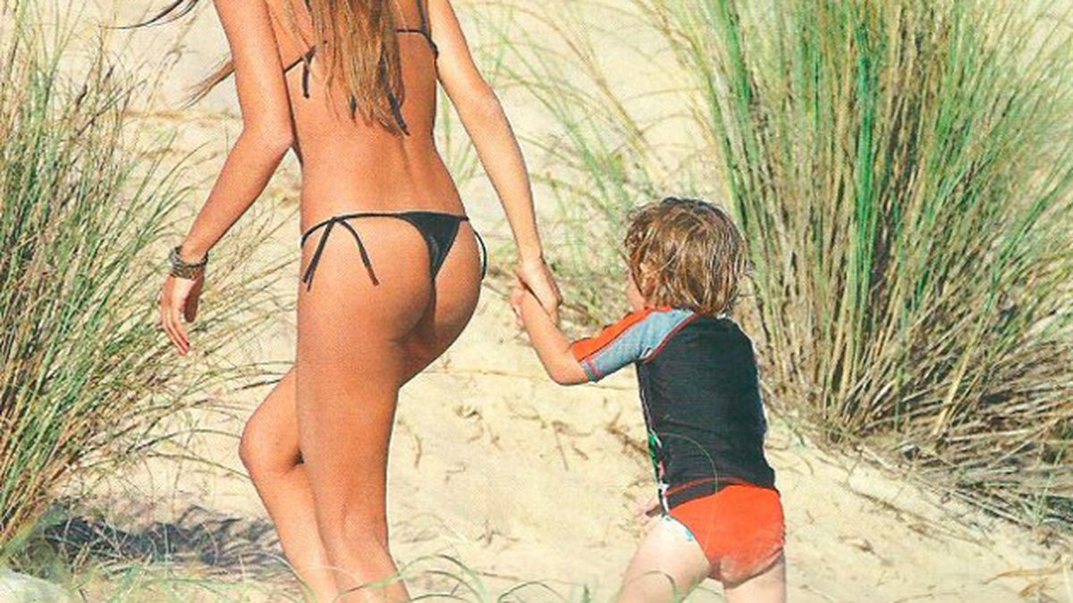 Pampita da que hablar en Punta con su diminuta bikini