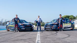 El Paladini Racing listo para la acción en Rosario. Juan Angel Rosso, el Patito Yannantuoni y el rosarino Santino Balerini, a pista.