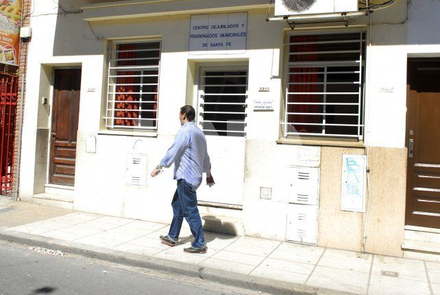 Jubilados municipales reclaman el 3% de suba que se dio a los activos Jubilados municipales reclaman el 3% de suba que se dio a los activos