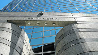 La voluntad popular debe ser respetada, expresó la Cancillería argentina.