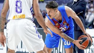 El Barcelona de Nicolás Laprovíttola, vigente campeón de la Copa del Rey, cruzará ante Unicaja Málaga en Badalona.&nbsp; 