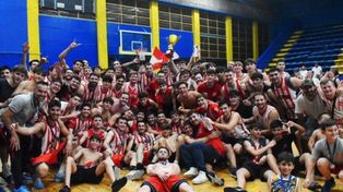 Alumni de Casilda fue el mejor en la segunda categoría del básquet de la Rosarina.