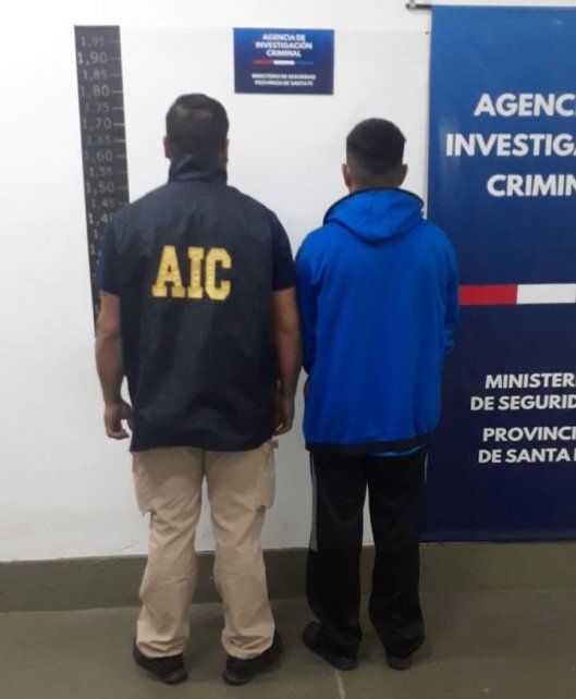 El sospechoso que fue arrestado este martes a la madrugada es investigado por el doble homicidio en Castellanos al 3600.&nbsp;