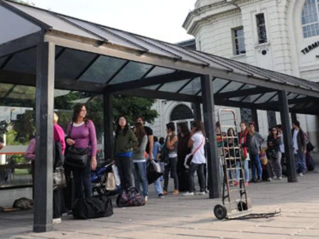 La terminal rosarina tendrá mucho movimiento durante Semana Santa. (Foto de archivo: F. Guillén)