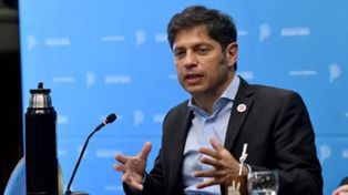 Axel Kicillof se refirió a la ley Bases en un acto
