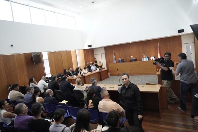 Caso María de los Ángeles Paris. Este viernes se leyó el fallo absolutorio hacia los policías