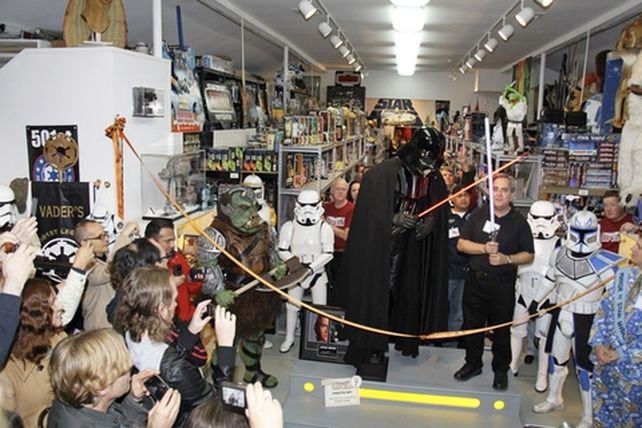 star wars. Roban una fortuna.