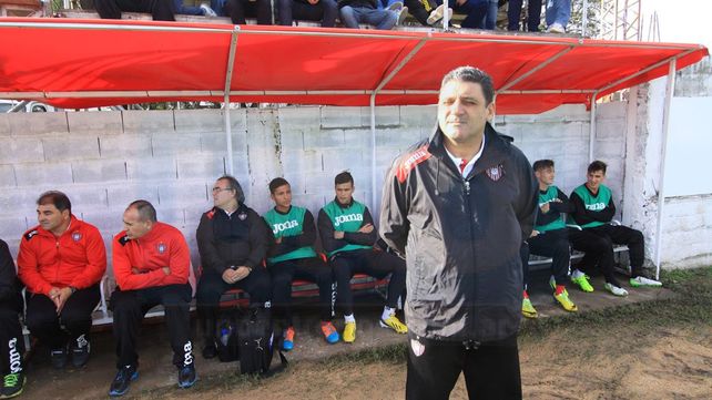 Cáceres indicó que Biggeri es un entrenador saladito dentro de la economía de Atlético Paraná . &nbsp;