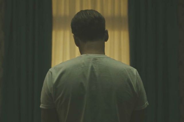 El docudrama Wormwood se puede ver por Netflix. La misteriosa muerte de un biólogo pone un manto de sospecha sobre la CIA.