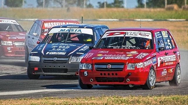 Con un muy buen parque de máquinas los Fiat 128 competirán en la ciudad de Paraná.