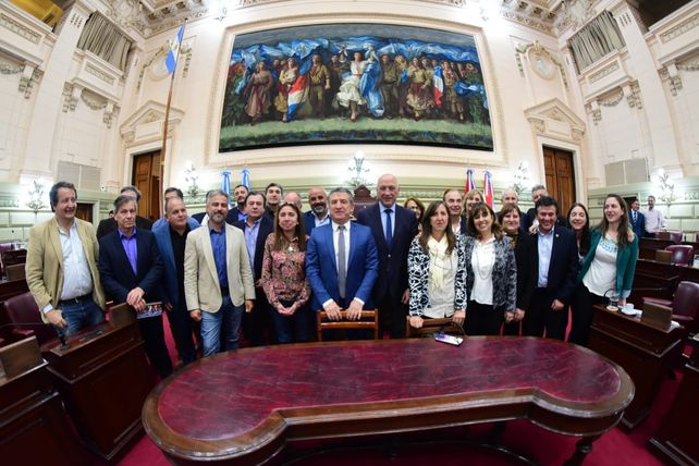 Diputados de Santa Fe y Entre Ríos elaboraron un plan contra el ajuste nacional