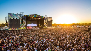 Lollapalooza tendrá su próxima edición el 13, 14 y 15 de marzo de 2026 en el Hipódromo de San Isidro, Buenos Aires.