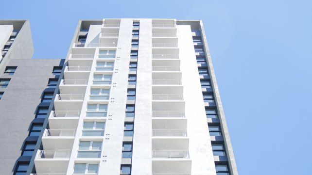 Pilay entregó más de 180 departamentos en el desarrollo Paseo del Molino