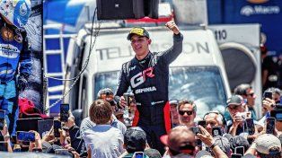 El piloto Crespo llegó a auna nueva victoria y se ilusiona con dar pelea en la última del año.