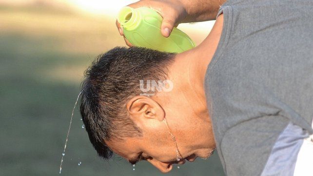 Ola de calor: el fin de semana atendieron a 10 personas con síntomas de deshidratación
