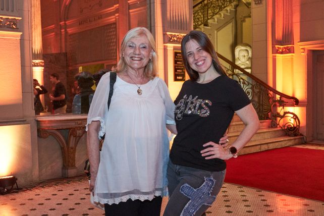 Bibi Ensinck y Celina Hernández