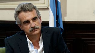 El deficit de Santa Fe es producto de que se gastó mal y más de lo que se recaudó”