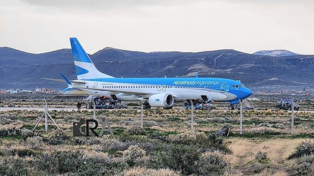 Avión de Aerolíneas Argentinas aterrizó de emergencia por una amenaza de bomba