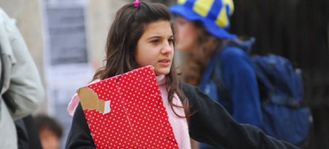 M&aacute;s atentas y responsables, las chicas son mayor&iacute;a en la escuela secundaria argentina