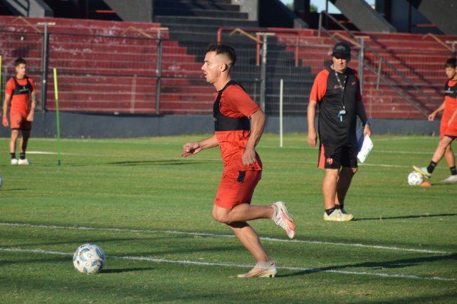 Patronato entrenó este martes en su cancha.