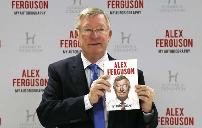 El entrenador del Manchester presentó su libro de memorias