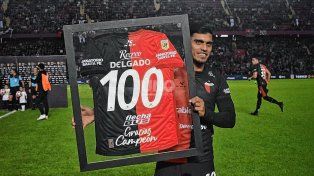 Rafa Delgado tras llegar al club de los 100 en Colón: Gracias por todo lo vivido