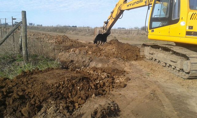 La Provincia clausuró otro canal clandestino que desagotaba en la laguna Melincué